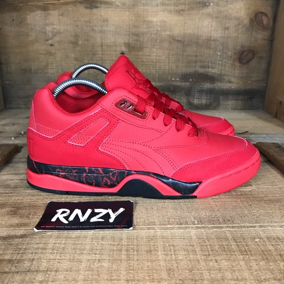 puma red october